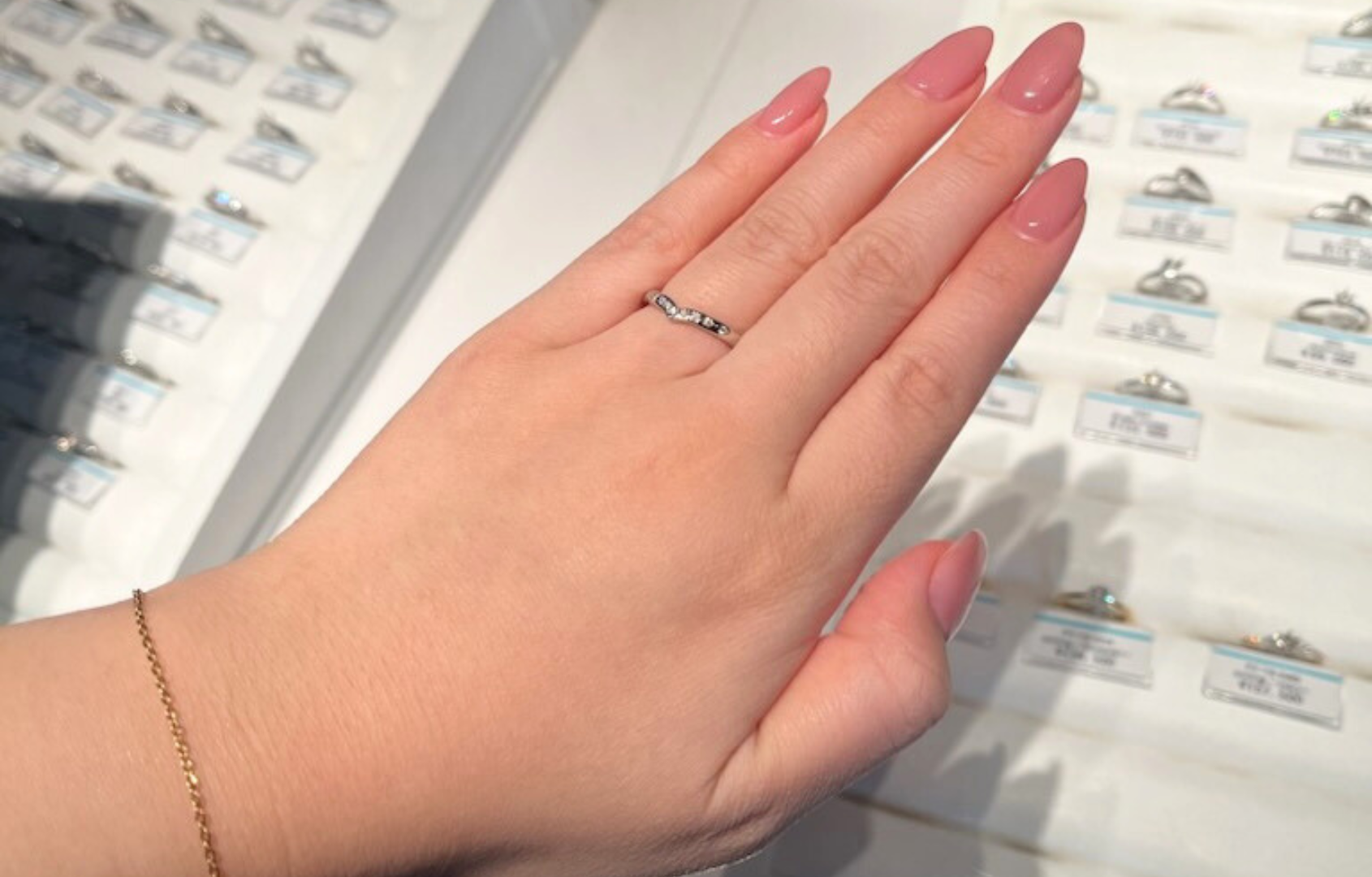 銀座ダイヤモンドシライシトリクルアース